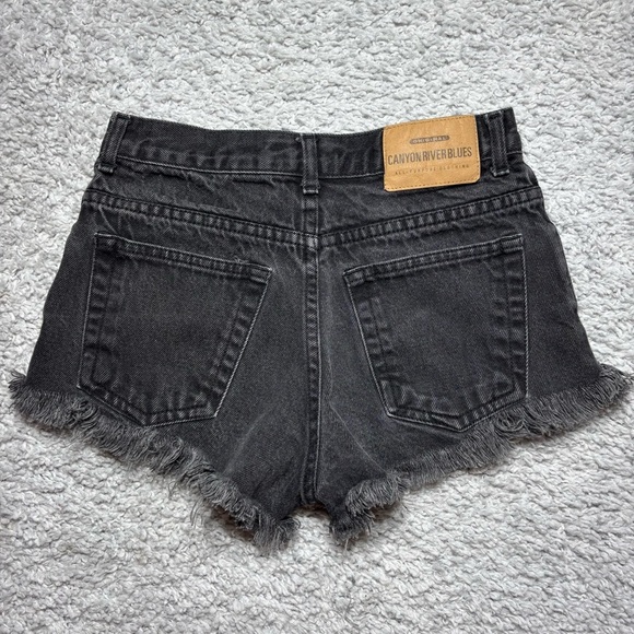 Canyon River Blues Shorts Womens 26 Micro Denim Frayed Raw Hem Black Cut Offs - Picture 3 of 3